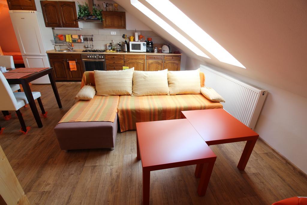 Orange Loft Apartment Kájov Exterior foto