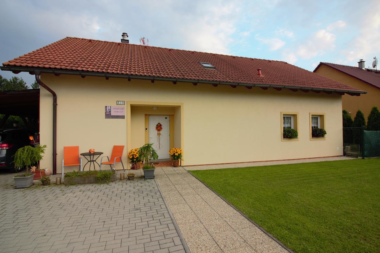 Orange Loft Apartment Kájov Exterior foto